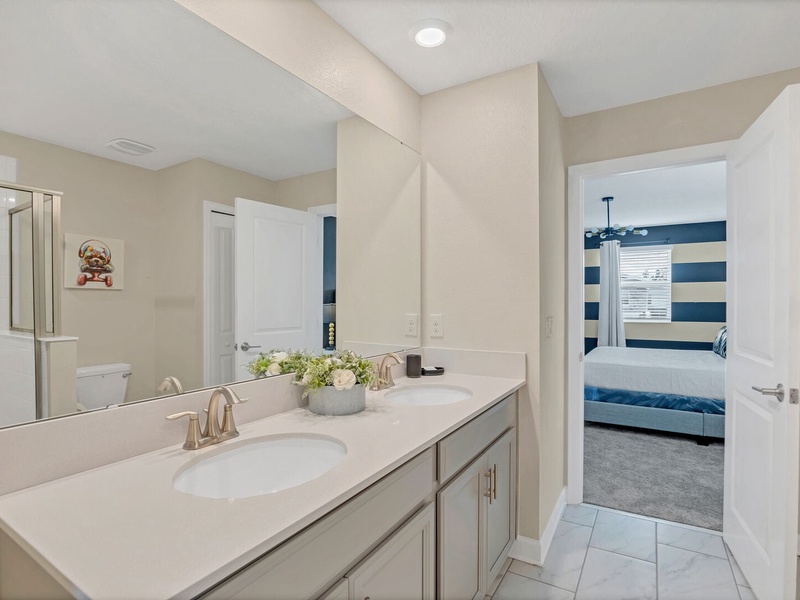 Beautiful high quality Bathrooms!