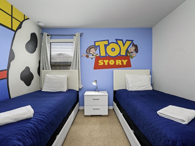 Rest in our high quality beds after a long day at the parks.