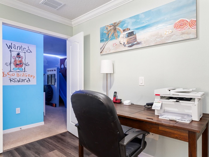 There is also a dedicated workspace, perfect to get some work done during your stay.