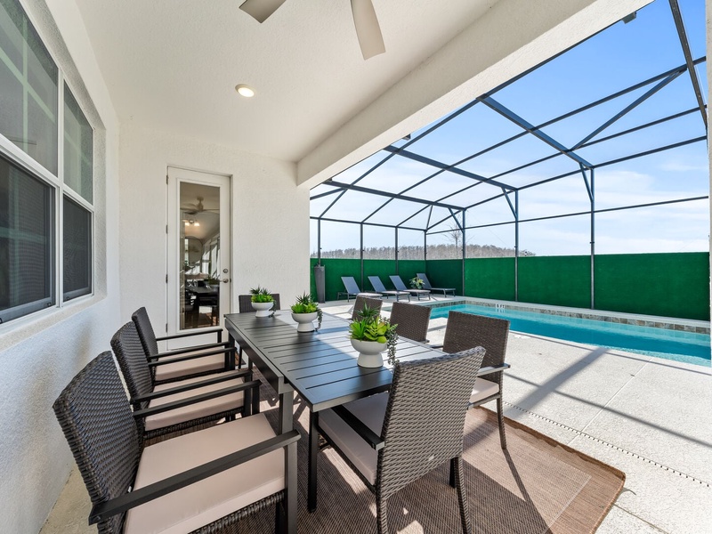 With the ideal outdoor space for al fresco meals and entertainment.