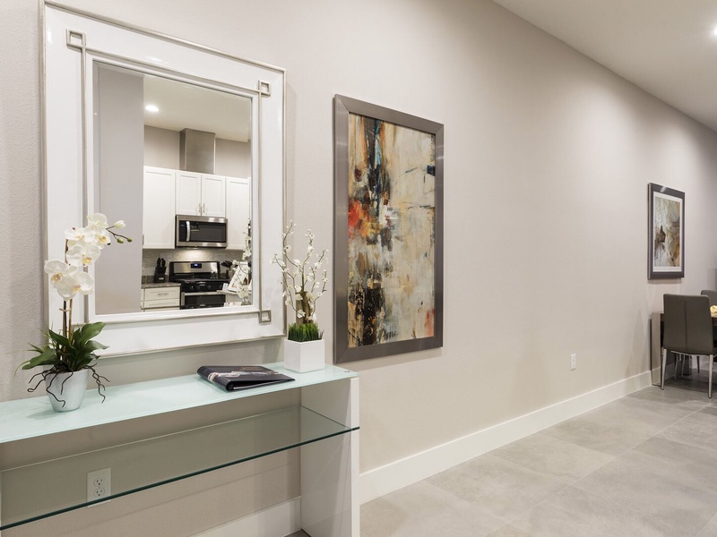 Beautifully decorated home, so you feel home away from home!