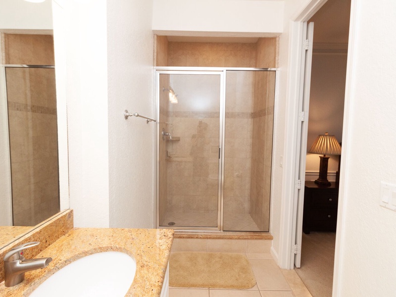Beautiful high quality Bathrooms!
