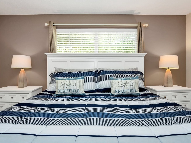 Unwind after a day in the parks in our plush, high-quality beds.
