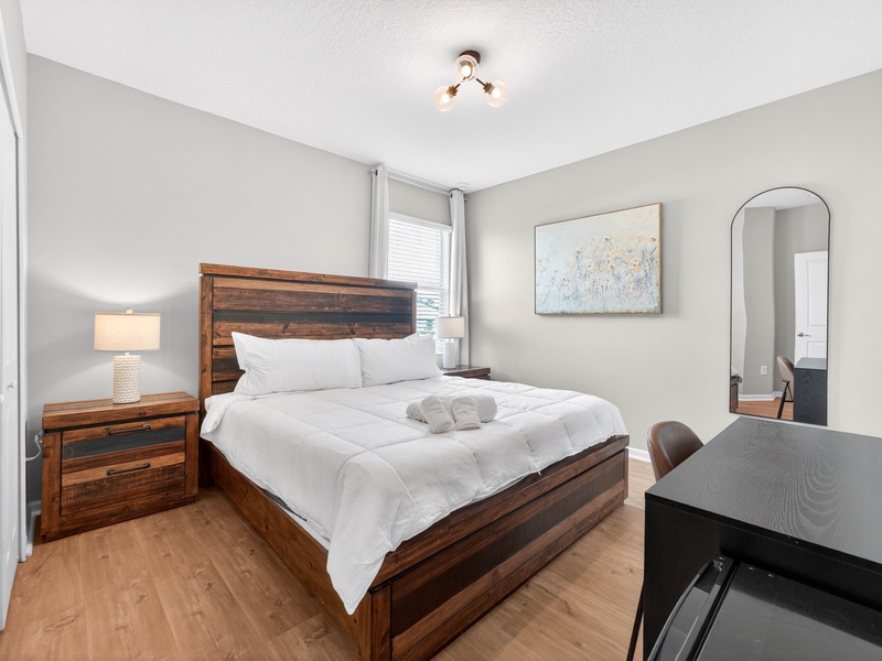 Rest in our high-quality beds after a long day at the parks.