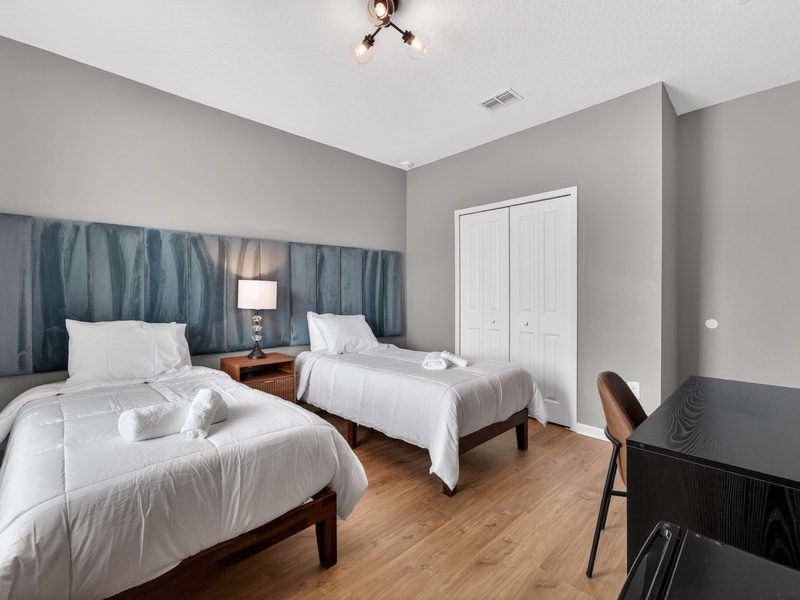 Rest in our high-quality beds after a long day at the parks.