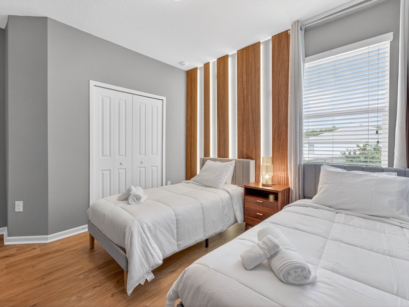 Rest in our high-quality beds after a long day at the parks.