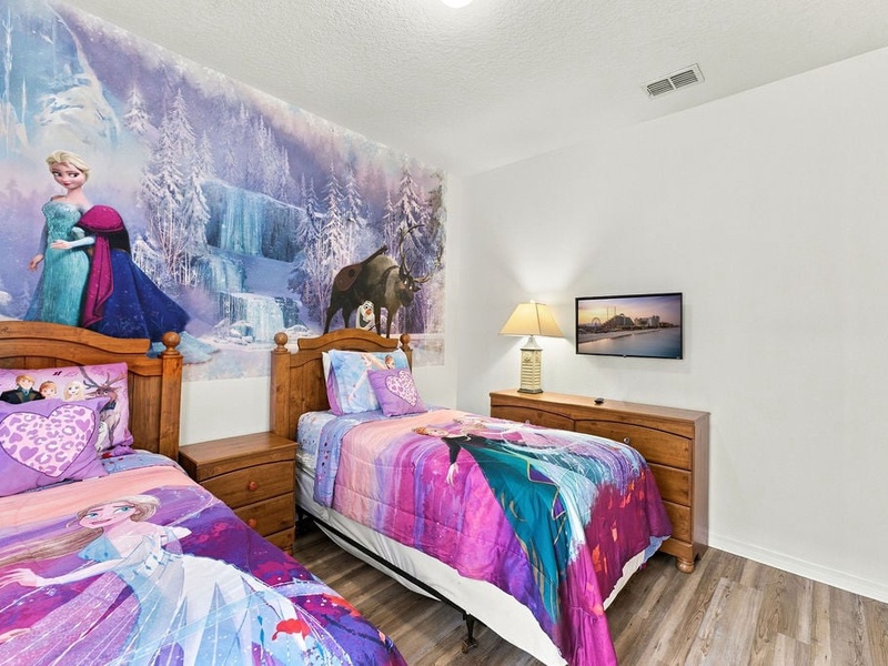 A colorful space where kids can feel right at home on vacation.