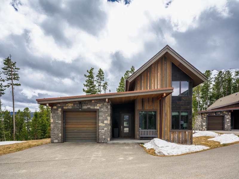 6 Rolling Ridge