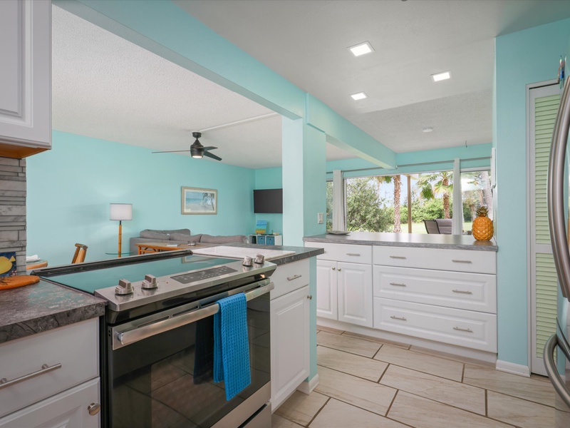 Kitchen - Living Area - Lanai
