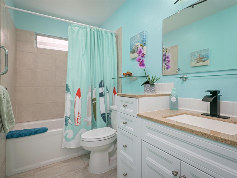 Primary Ensuite Bath