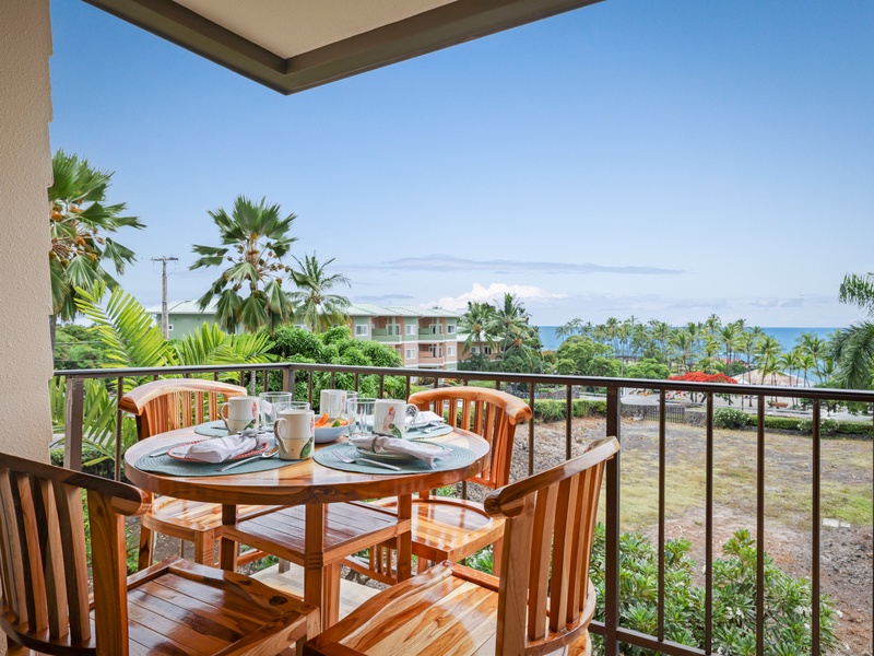 Start your morning or unwind at sunset on the lanai, with a beautifully set table and panoramic views of the Pacific, swaying palms, and lush tropical greenery