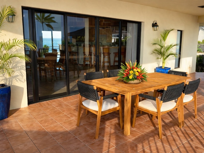 Oceanfront dining with sweeping views