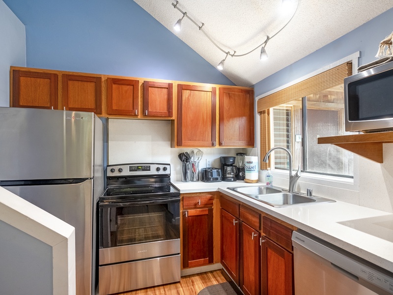 Inside you'll find a fully-equipped kitchen with all the comforts of your own home. Even if you're just plating up some takeout, everything you might need is right here!