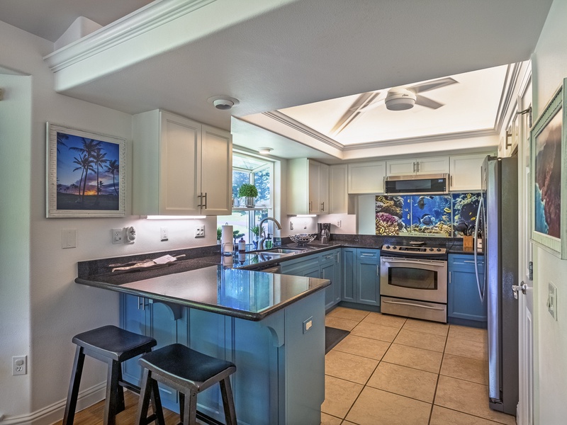 The fully equipped kitchen makes meal time a breeze! Whether you're whipping up a family dinner, or simply heating up leftovers, all the comforts of your home kitchen can be found right here