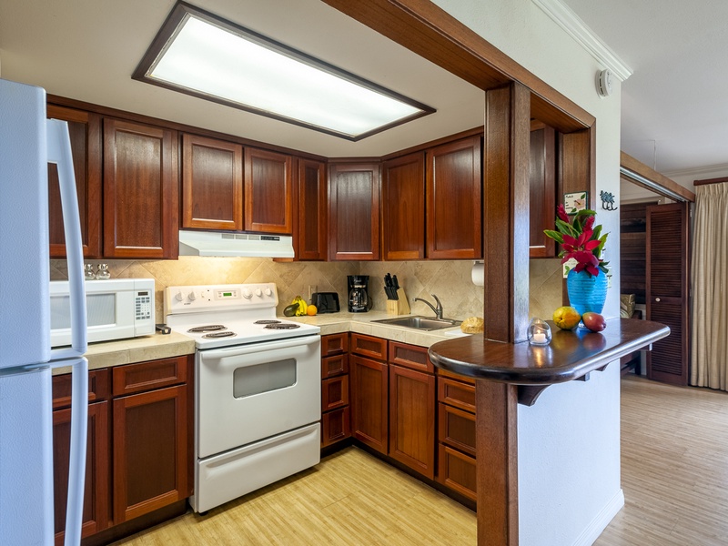 Hanalei Colony Resort E1 | Kauai vacation rentals | full kitchen