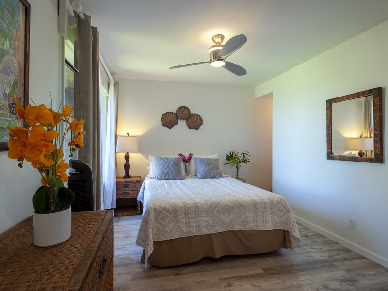Princeville vacation rentals | Sealodge B6 | bedroom