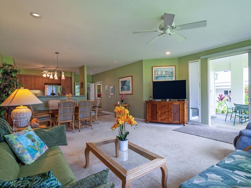 Princeville vacation rentals | Emmalani Court 411 | living room