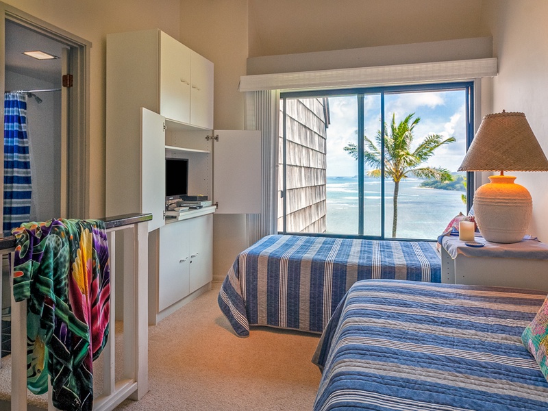 Kauai vacation rentals | Sealodge E6 view to lighthouse from 2nd