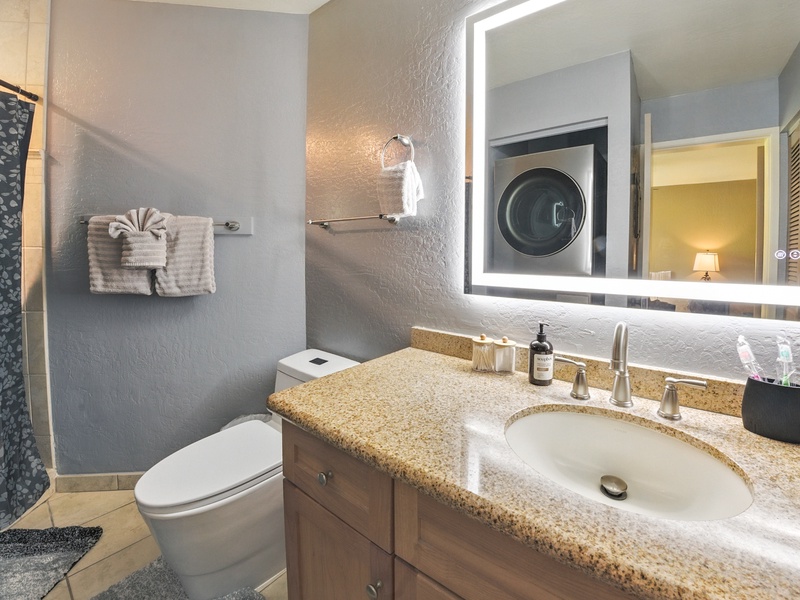 Unit 132 also has convenient in-unit laundry, found in the bathroom. We provide a few packs of powdered laundry detergent as a courtesy, which is plenty for a short stay!