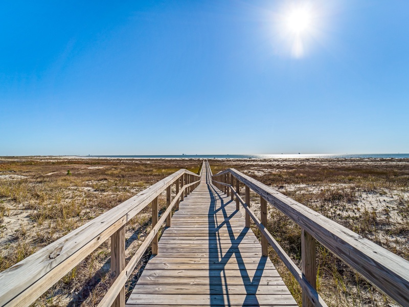 boardwalk to beach