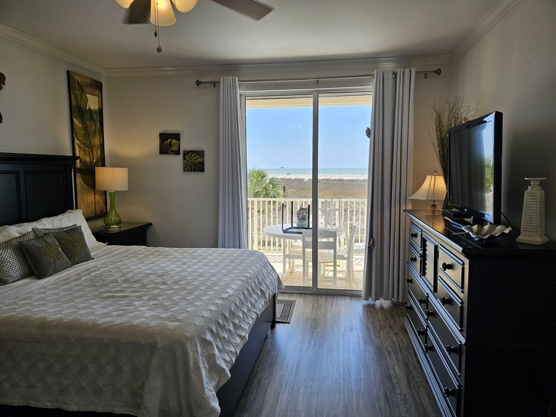 showing most of the room and view