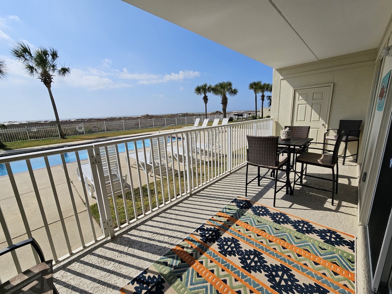 balcony rug & furniture