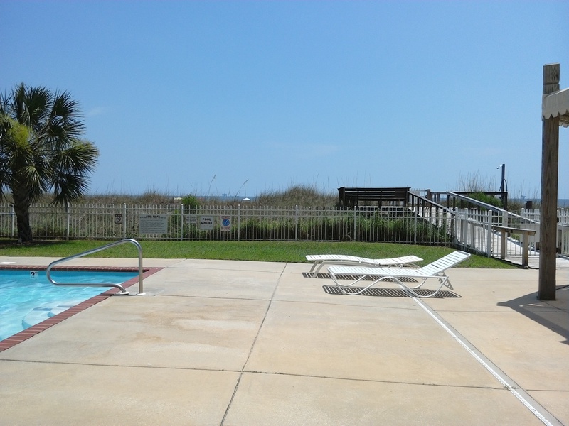 pool & gazebo