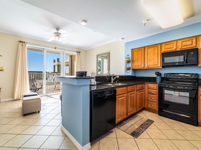 kitchen & balcony
