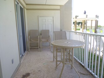 balcony table 