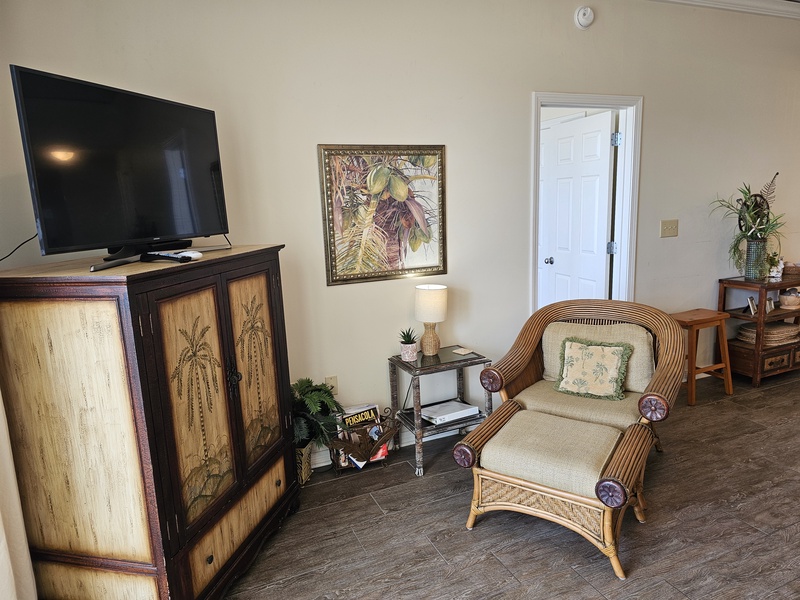 living room & door to bedroom