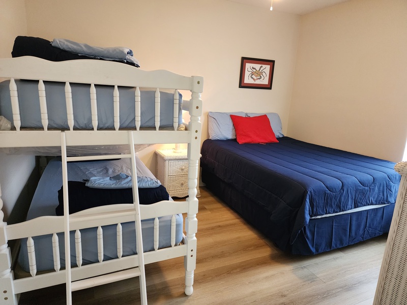 front bedroom bunk beds