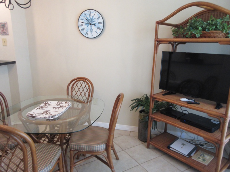 dining room & TV