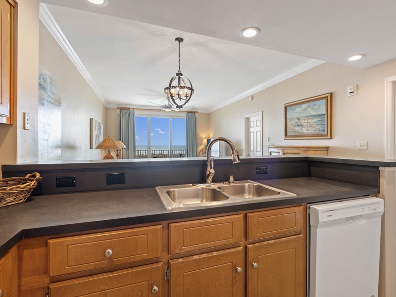 kitchen sink & countertop