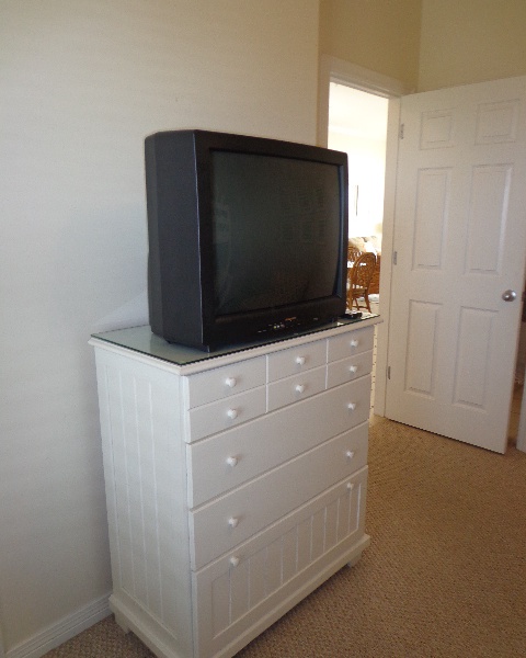 front bedroom TV
