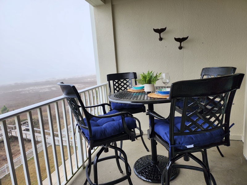 balcony table & view