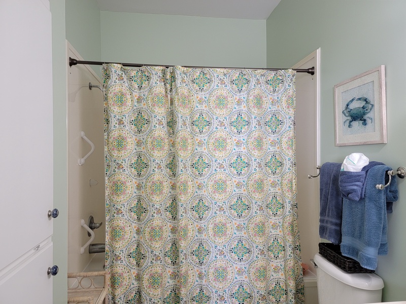 tub/shower combo