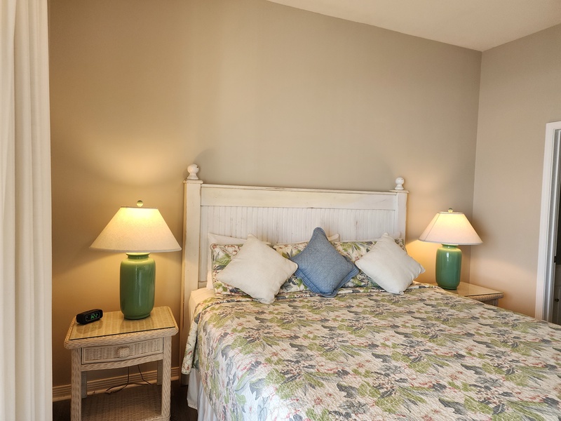 master bedroom bed