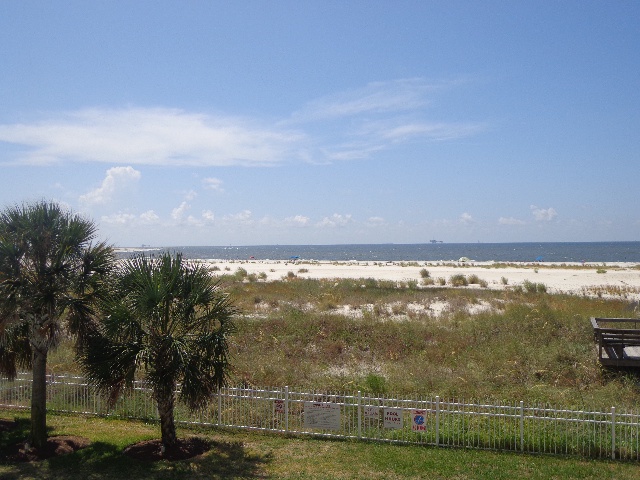 view of beach & ocean