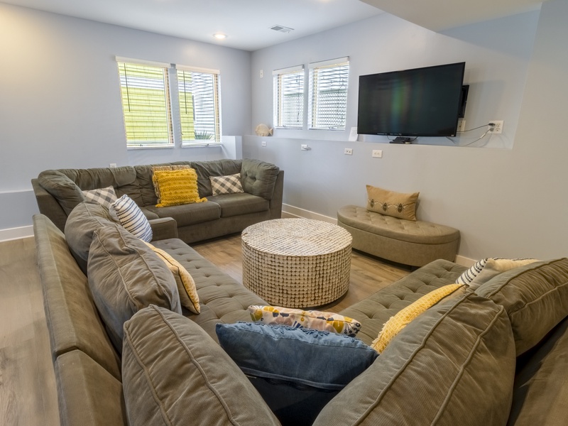 Basement | Living Room