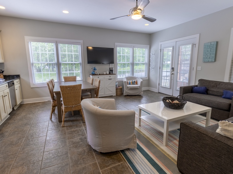 Main Level | Living Room | Dining | Kitchen