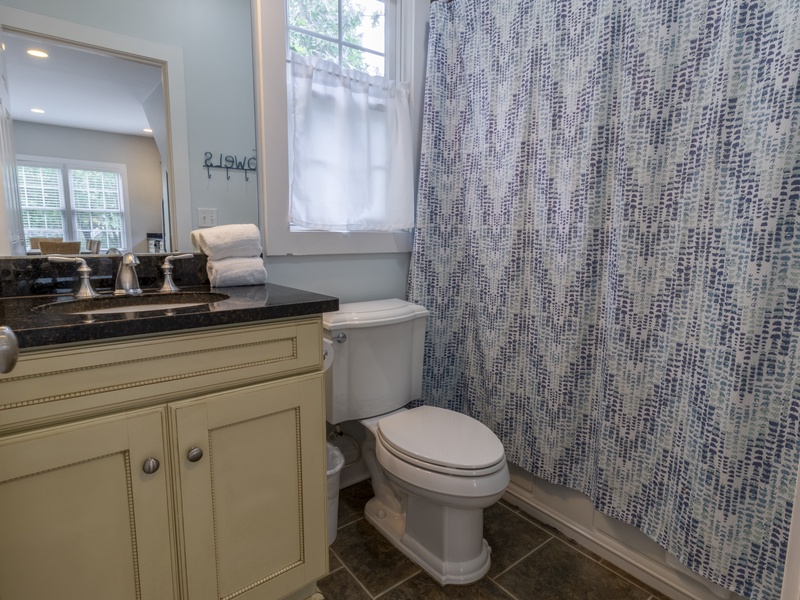 Main Level | Hall Bath