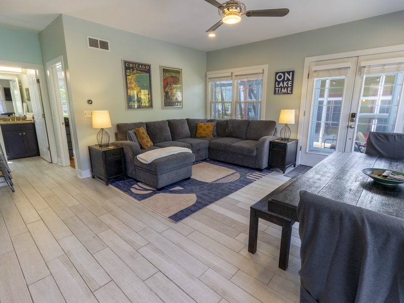 Main Level | Dining | Living Room