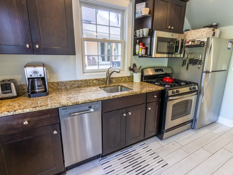 Main Level | Kitchen 