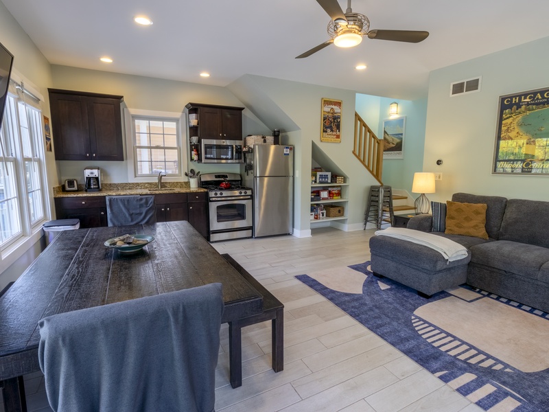 Main Level | Dining | Living Room | Kitchen