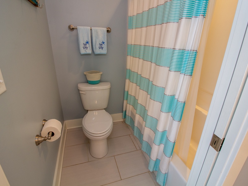Second Level | Bath 2 | Standalone Full Bath