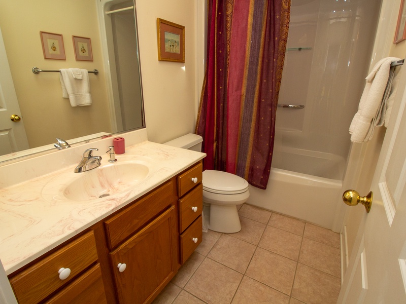 Second Level | Bath 2 | Standalone Full Bath