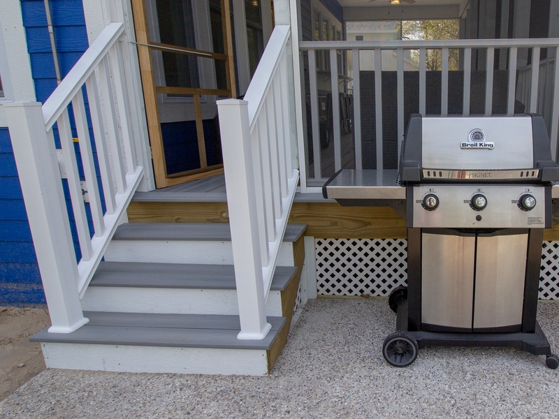 Outside | Gas Grill