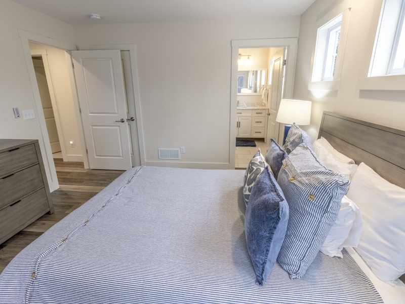 Second Level | Bedroom 2 | Queen With Attached Bath