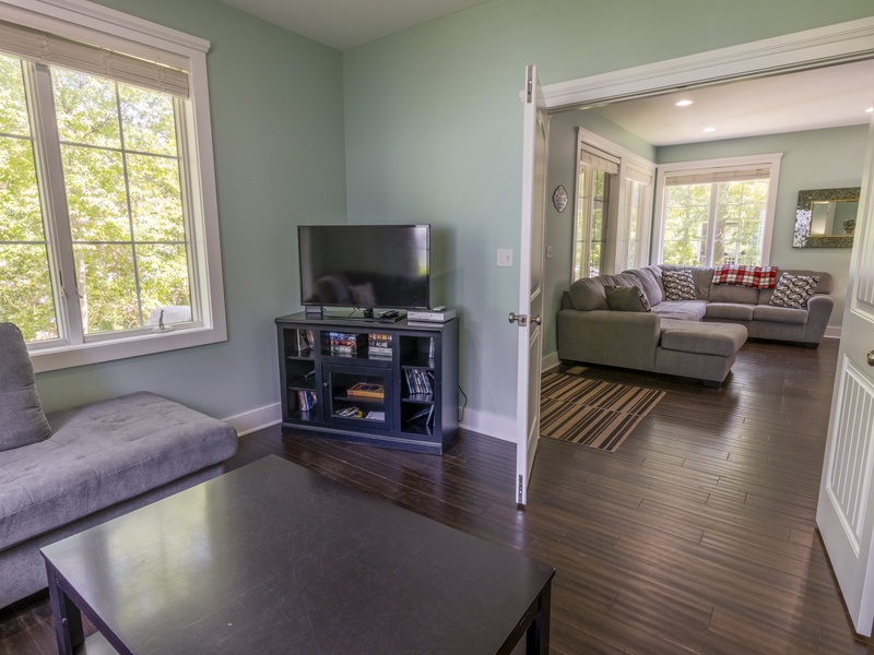 Main Level | Sitting Room