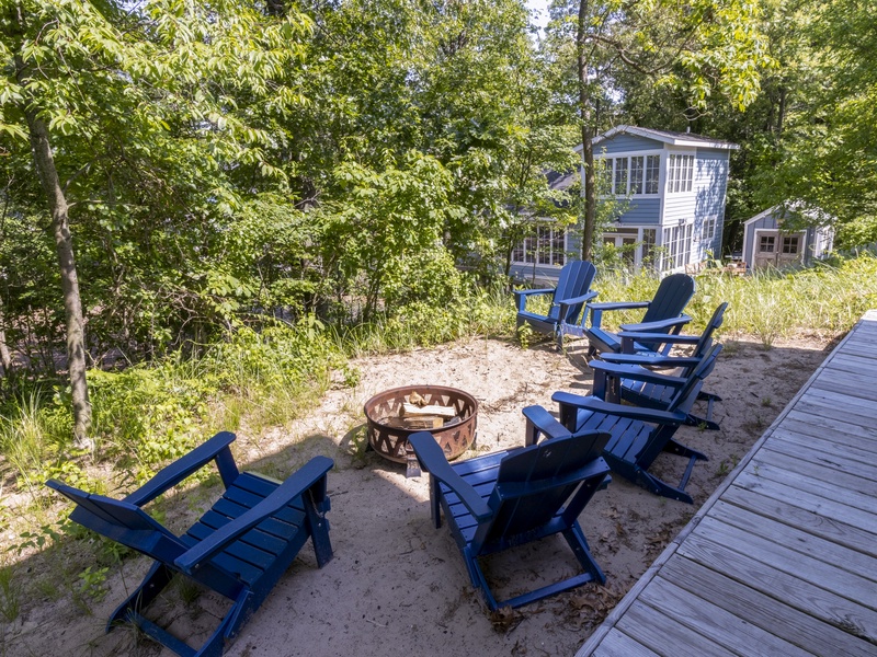 Backyard | Fire Pit